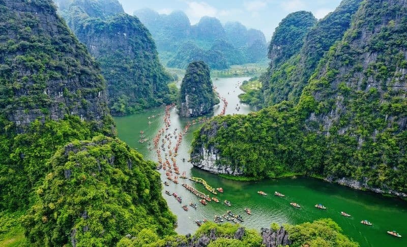 Thuê Xe 16 Chỗ Hà Nội